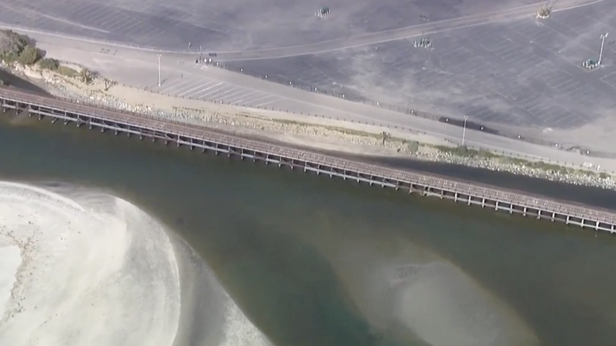 110-Year-Old Train Trestle In Del Mar To Be Replaced | STAR 94.1