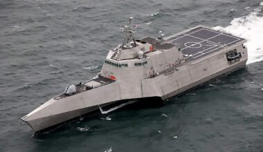 USS Cincinnati Returns To San Diego From Long Deployment