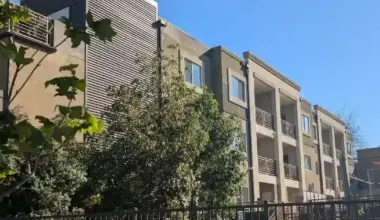 Guess the price of a 3-bedroom, 3-bath River House condo in Frogtown | East LA News