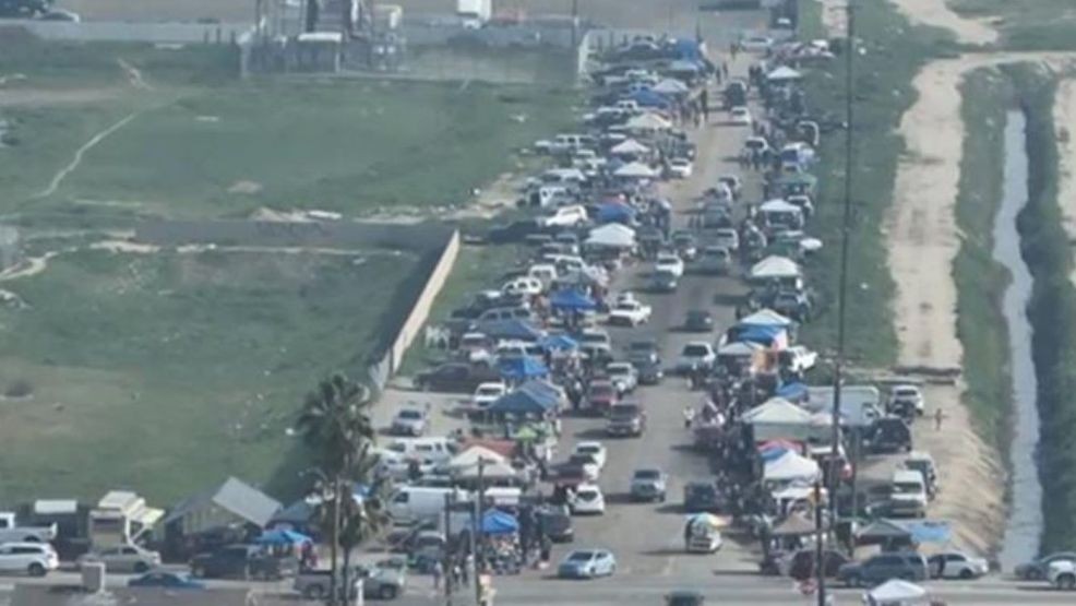 {p}Bakersfield police and other agencies conducted an enforcement operation on Casa Loma targeting unauthorized street vendors who have been setting up weekly on private property. The operation ended in several citations. PHOTO: BPD{/p}