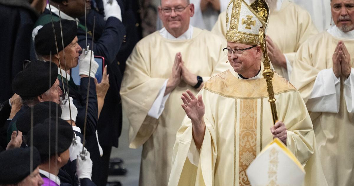 Denver's Catholic archdiocese, famously conservative, enters the Leo era | National