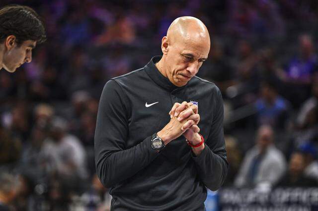Sacramento Kings coach Doug Christie walks on down the court in the fourth quarter after calling a timeout against the New Orleans Pelicans at Golden 1 Center on Thursday.