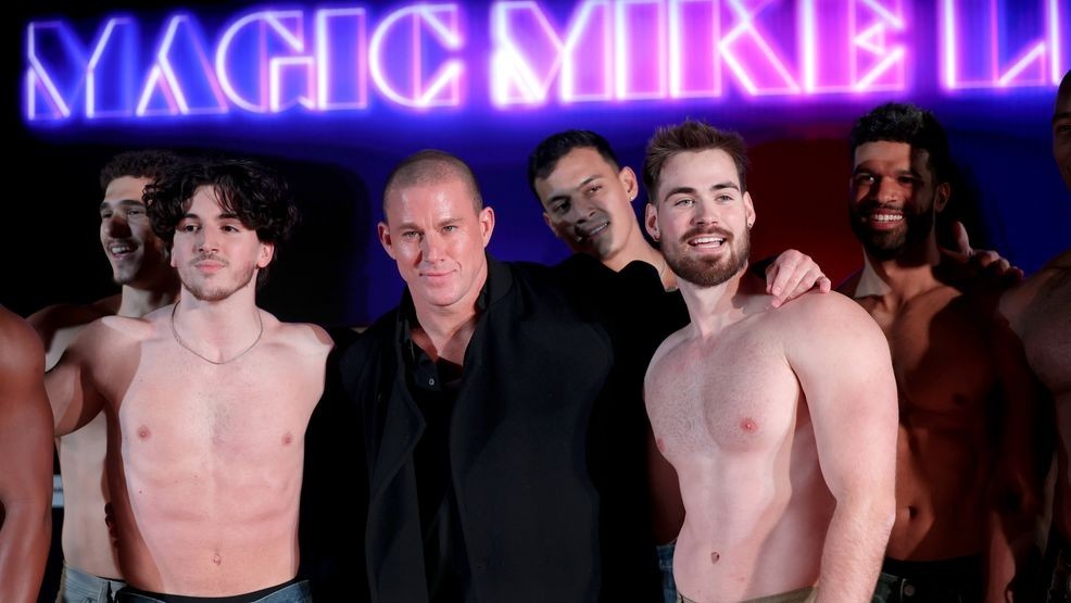NEW YORK, NEW YORK - JANUARY 20: Channing Tatum (C) poses during a photo op prior to the "Magic Mike Live" special announcement on January 20, 2026 in New York City. (Photo by Michael Loccisano/Getty Images)