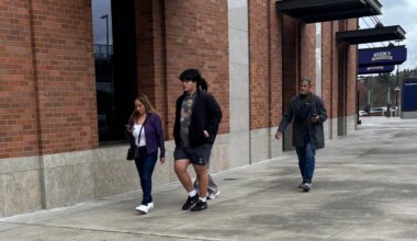 Washington Huskies heavily favored to land four-star California DT