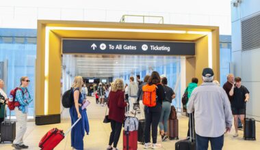 ICE not deployed at San Diego Airport, but major delays continue