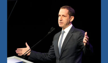 Two men attacked San Francisco mayor's bodyguards, authorities say