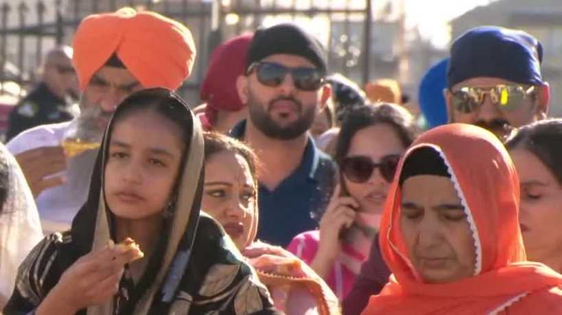 Sacramento Sikh parade celebrates growing community, culture