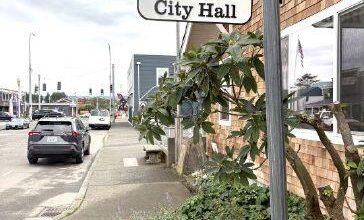 Reddy resigns from Long Beach council