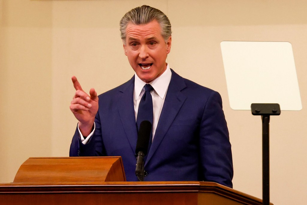 California’s teen social media ban would hurt the people it claims to help – Orange County Register