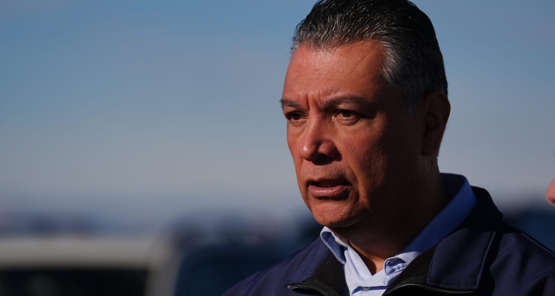 Democrats join deported DACA recipient to push for her return