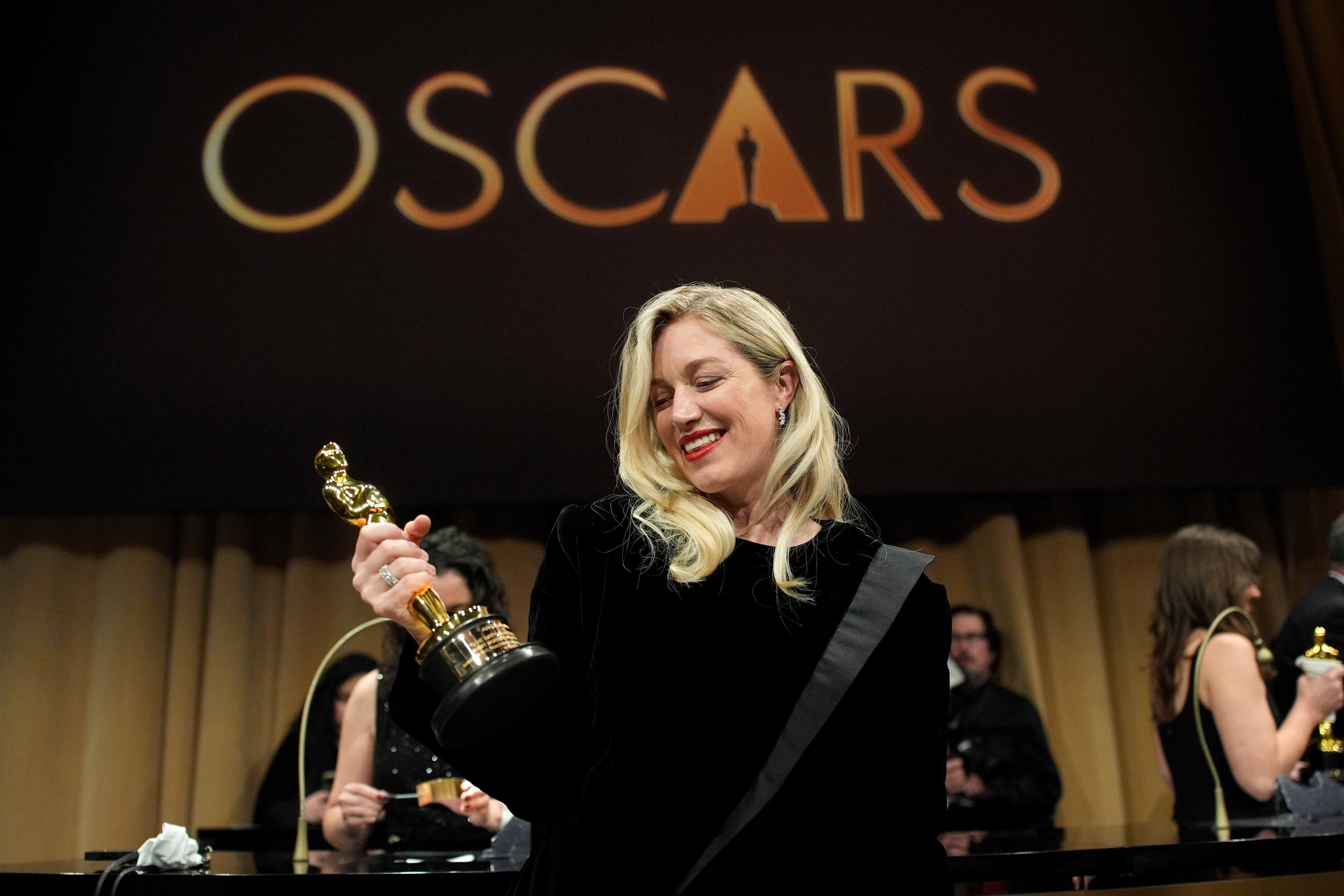 Sara Murphy, winner of the award for best picture for “One Battle After Another,” attends the Governors Ball after the Oscars on Sunday, March 15, 2026, in Los Angeles. (AP Photo/John Locher)