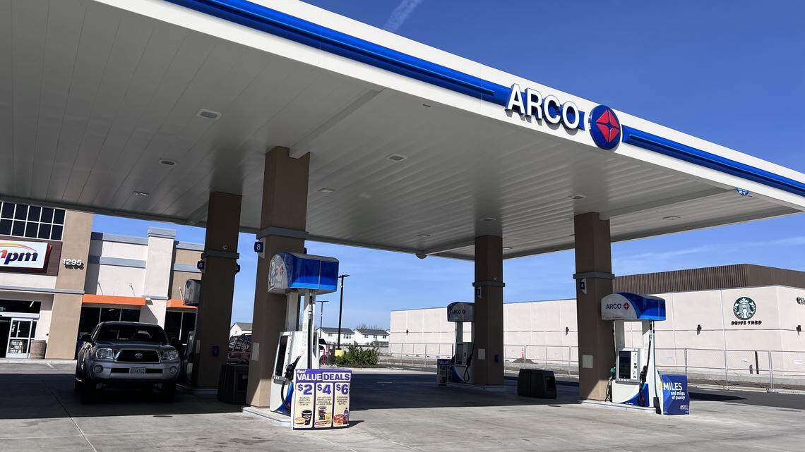 CA gas prices rise: How drivers can save money at the pump