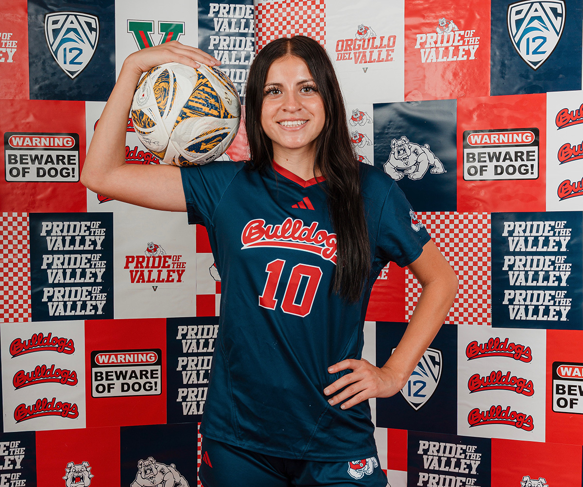 Aptos girls soccer standout Alexa Castañeda commits to Fresno State
