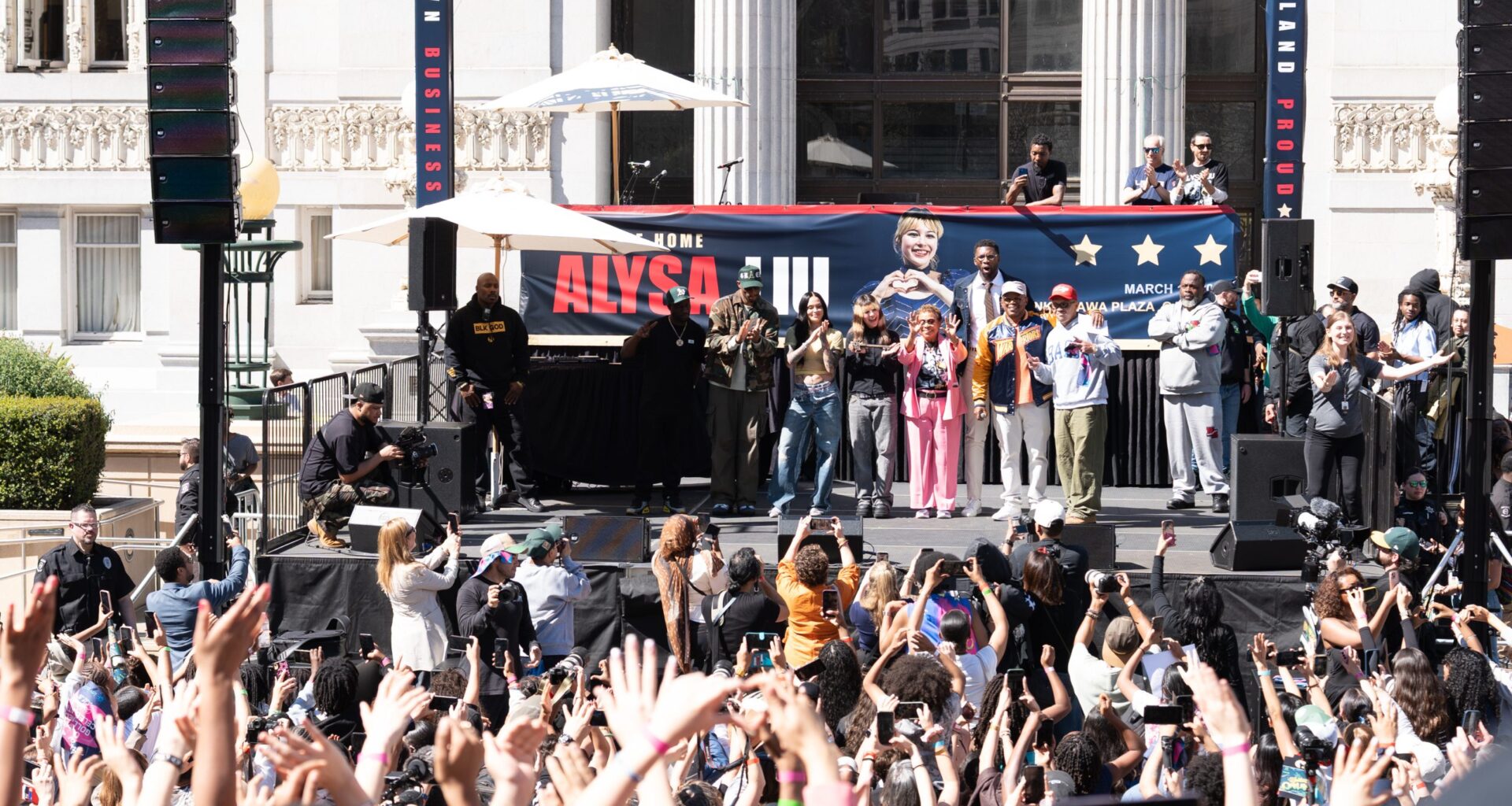 ‘It’s Oakland’: Hometown crowd fills plaza to celebrate Olympic gold medalist Alysa Liu