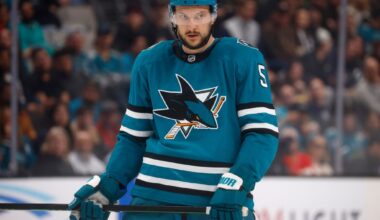 San Jose Sharks' Tyler Toffoli, Vincent Desharnais out vs. Philadelphia