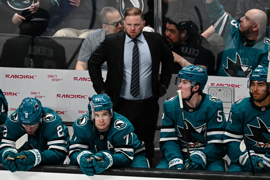 Can San Jose Sharks, Ryan Warsofsky pull out of late-season tailspin?