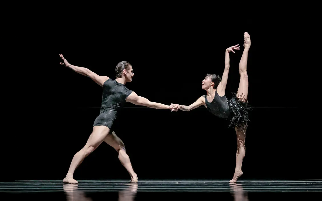 Image of: SF Ballet finally went clubbing. It's called 'The Blake Works'