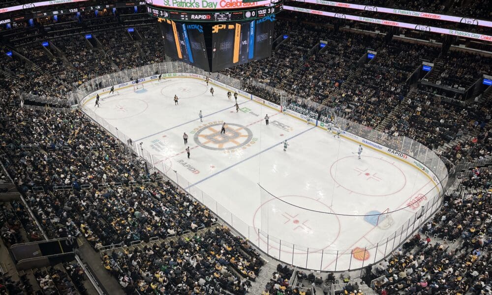 Sharks Back in Playoffs: Nedeljkovic Makes 38 Saves, Graf Scores GWG in 4-2 Win