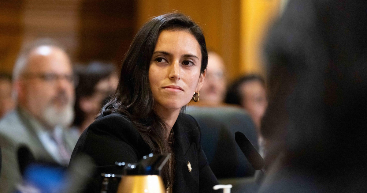 Supervisor Jackie Fielder in the hospital; City Hall hangs in the balance