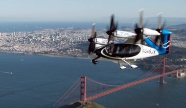 Experimental air-taxi from Joby spotted in skies over Oakland