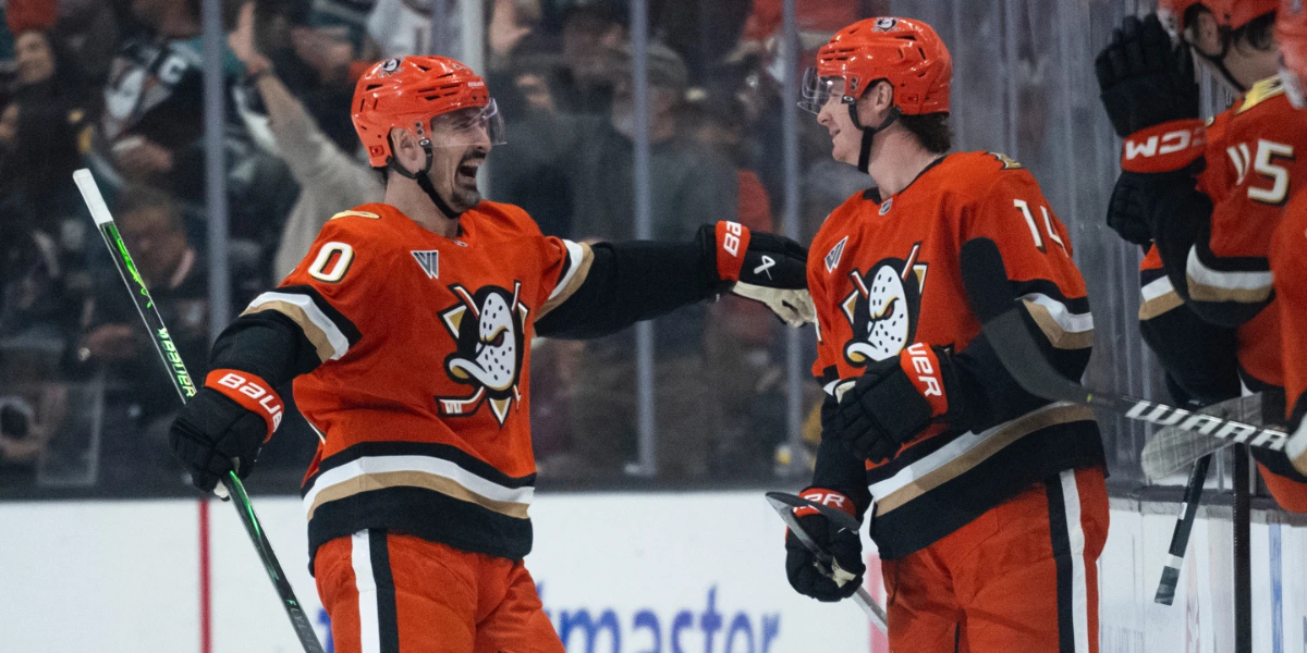 Chris Kreider skating for the Anaheim Ducks