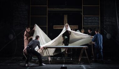 An Exiled Russian Actress Takes Center Stage in San Francisco