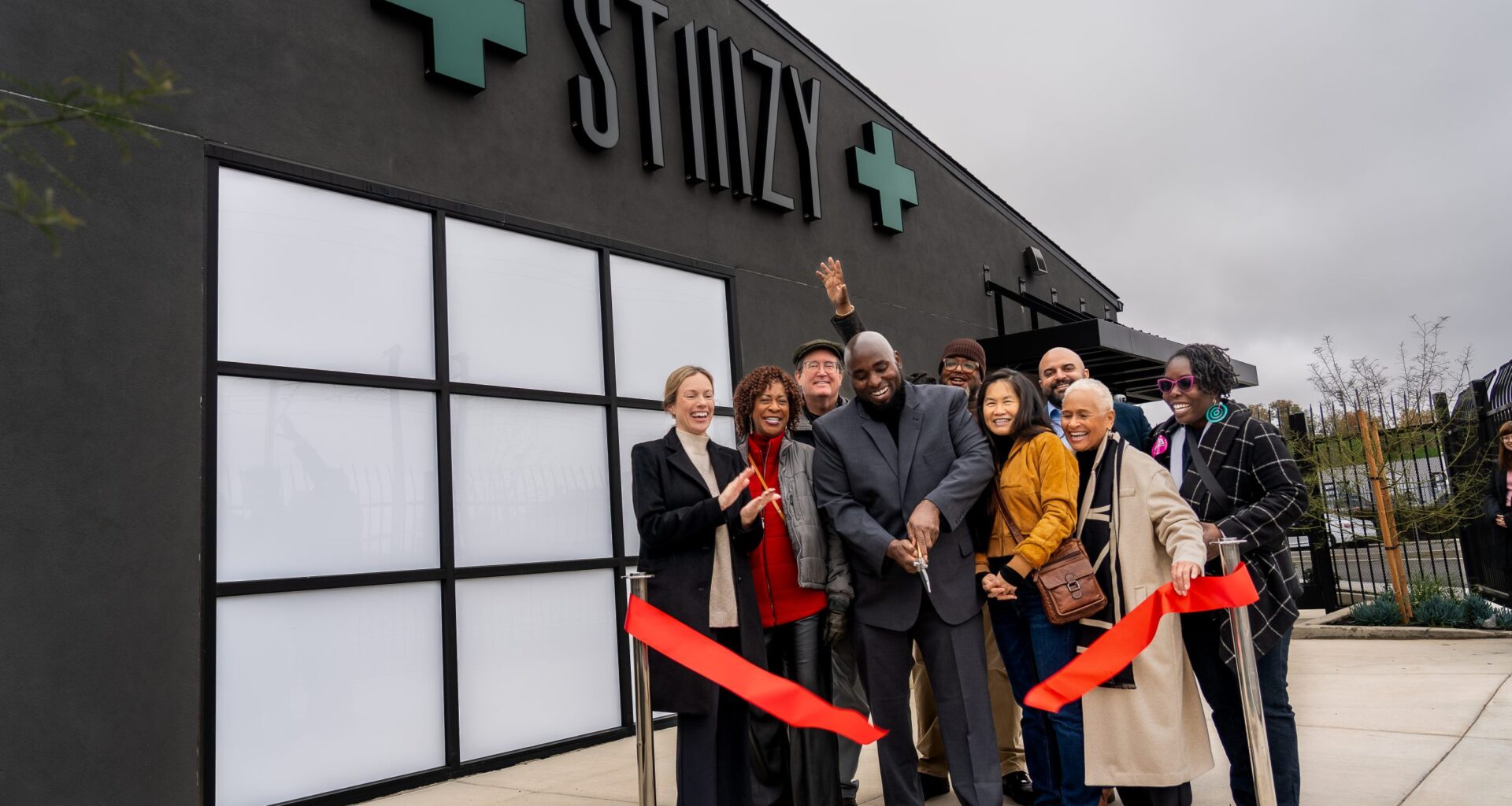 Equity milestone: STIIIZY Sacramento dispensary opens