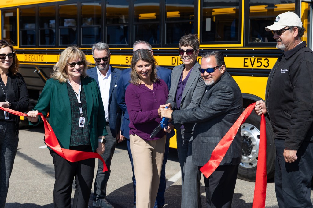 San Dieguito celebrates new RIDE electric school buses – San Diego Union-Tribune