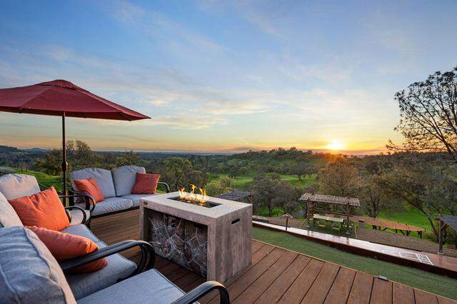The Ione property’s sight lines stretch to Mount Diablo and the coastal range, and at night include “the blinking red lights of the high-rises in Sacramento,” according to owner Brian Kraft. 