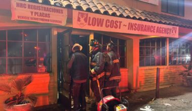 Arson fire guts Oakland insurance business; landmark restaurant spared