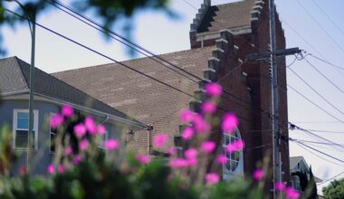 Woman secretly sold Oakland church's parking lot, stole $480K