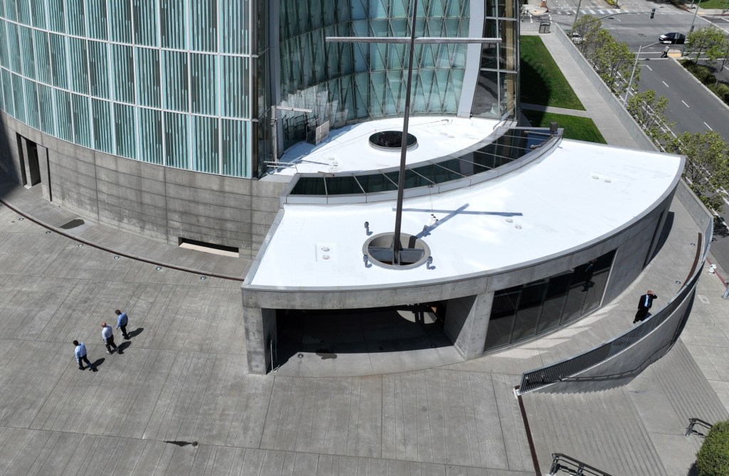 Oakland diocese, abuse victims far apart in settlement talks – East Bay Times