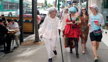 GrannyCon cancer fundraiser takes over Alameda's Park Street