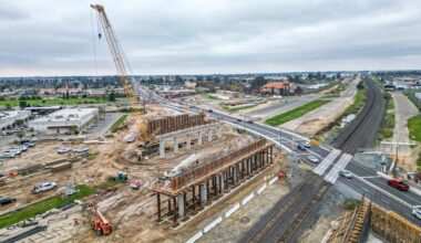 How CA high-speed rail plans to cut $2 billion costs