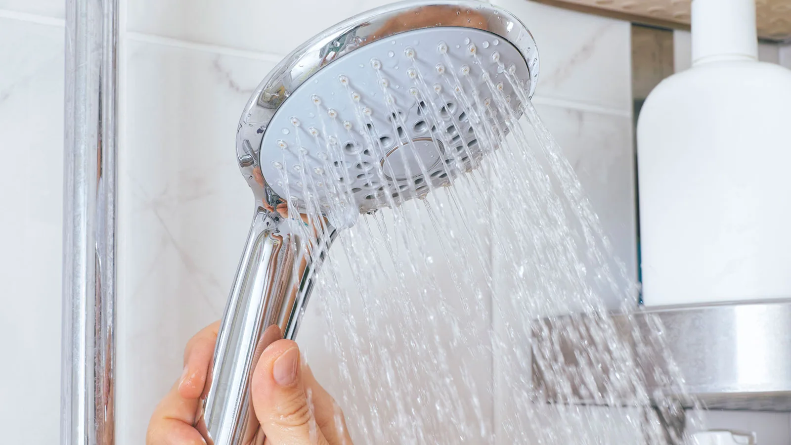 Los Angeles study on families cutting water usage