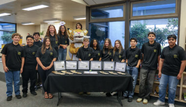 Fruitvale Junior High Students Shine During First Year of Virtual Enterprise
