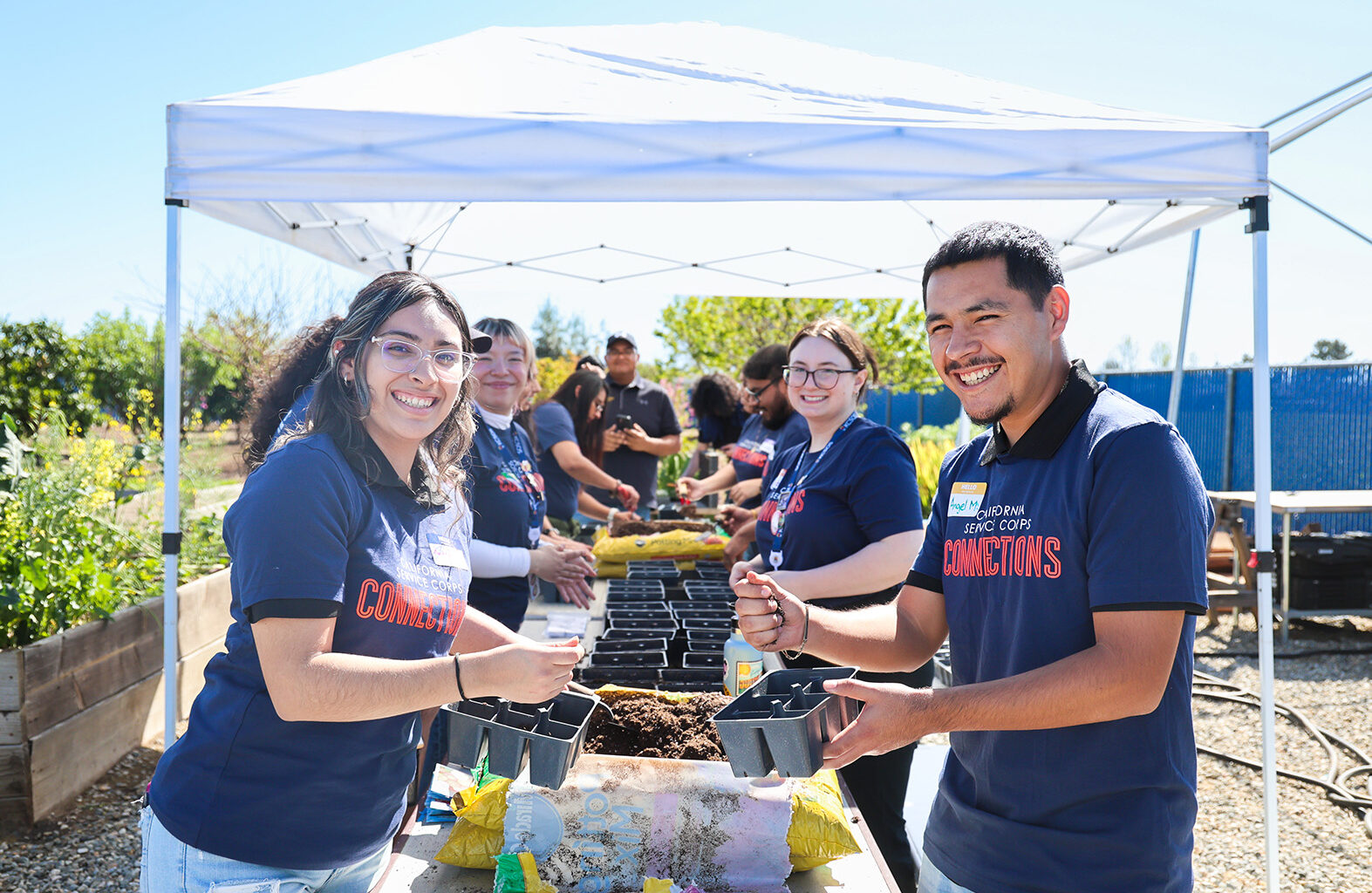 Youth Volunteers Leave Their Mark at Bakersfield’s First California Service Corps Event