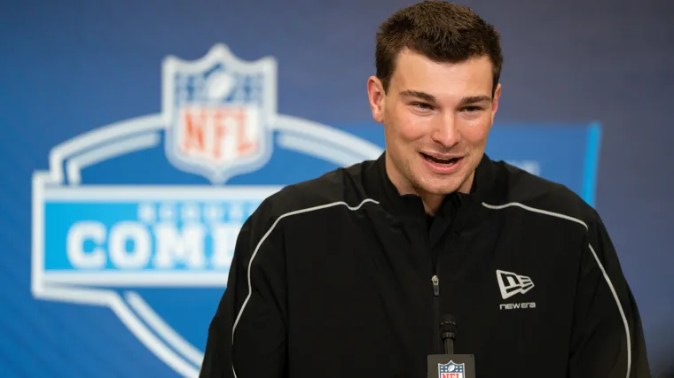 San Francisco 49ers disgruntled star now linked to Las Vegas Raiders to help Fernando Mendoza image