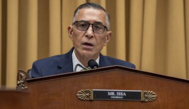 GOP Rep. Darrell Issa announces retirement from California seat