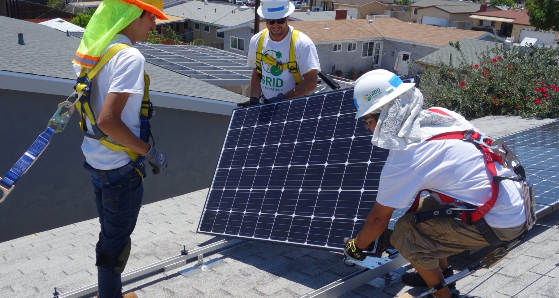 "Balcony" Solar Could Save San Diegans Money