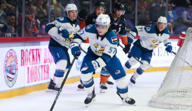 Eagles Net Four in Third Period to Defeat San Diego, 6-3