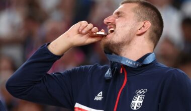 Power ranking national teams in basketball