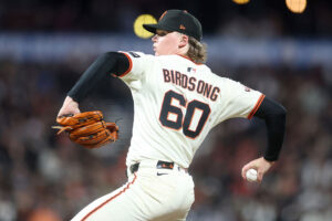 SAN FRANCISCO, CALIFORNIA - APRIL 21: Hayden Birdsong #60 of the San Francisco Giants pitches against the Milwaukee Brewers at Oracle Park on April 21, 2025 in San Francisco, California. (Photo by Ezra Shaw/Getty Images)