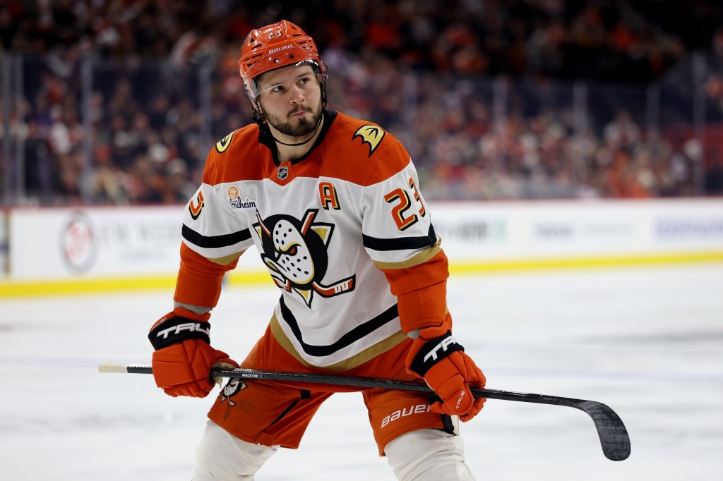 Ducks finally get to host league-leading Avalanche – Orange County Register