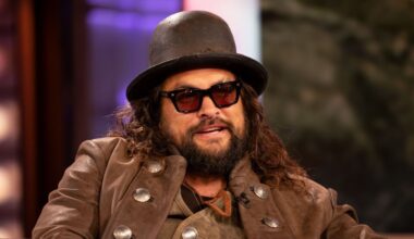 Jason Momoa forced to evacuate amid devastating Hawaii flooding – NBC Los Angeles