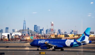 FAA grounds all JetBlue flights after request from airline – NBC Los Angeles