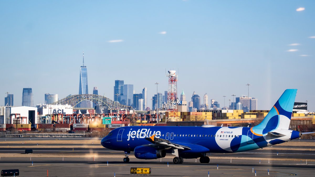 FAA grounds all JetBlue flights after request from airline – NBC Los Angeles