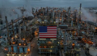 Trump eases Venezuela oil sanctions in effort to boost oil supply – NBC Los Angeles