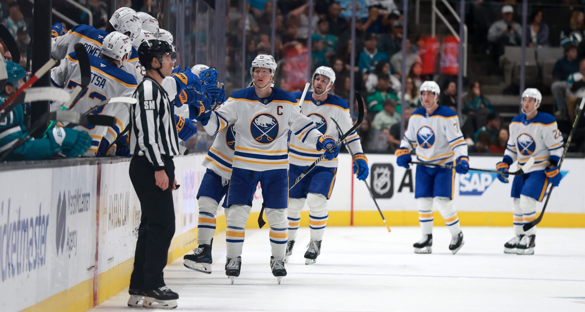 Lyon posts Sabres' second-straight shutout in San Jose