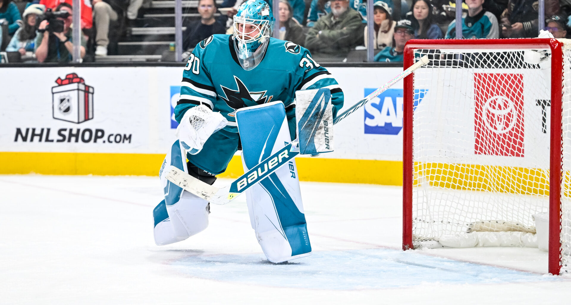 Sharks' Askarov Exits v. Blues With Injury